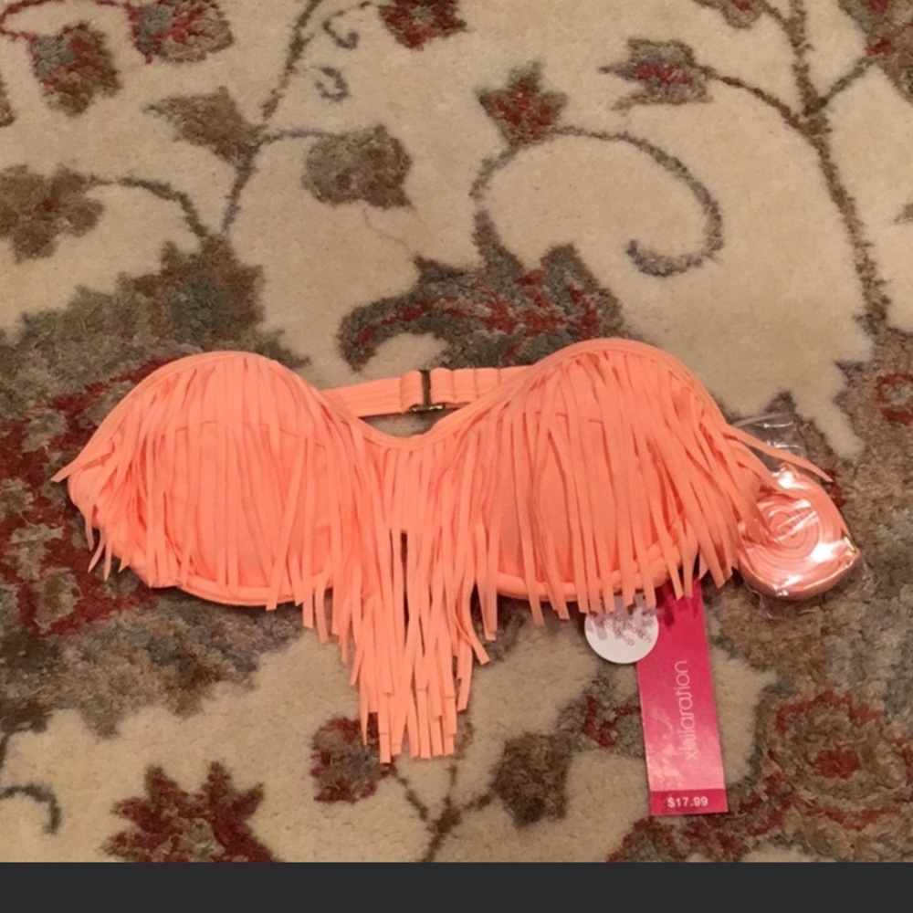 Xhilaration NWT bikini top